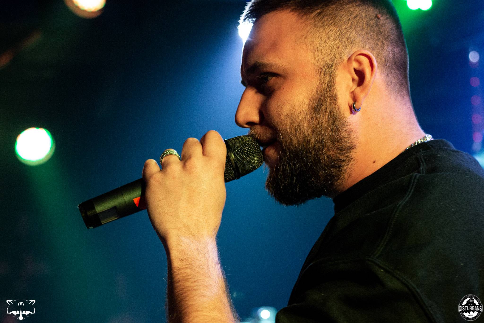 Lobo: "Από την Ανατολή στην Δύση"